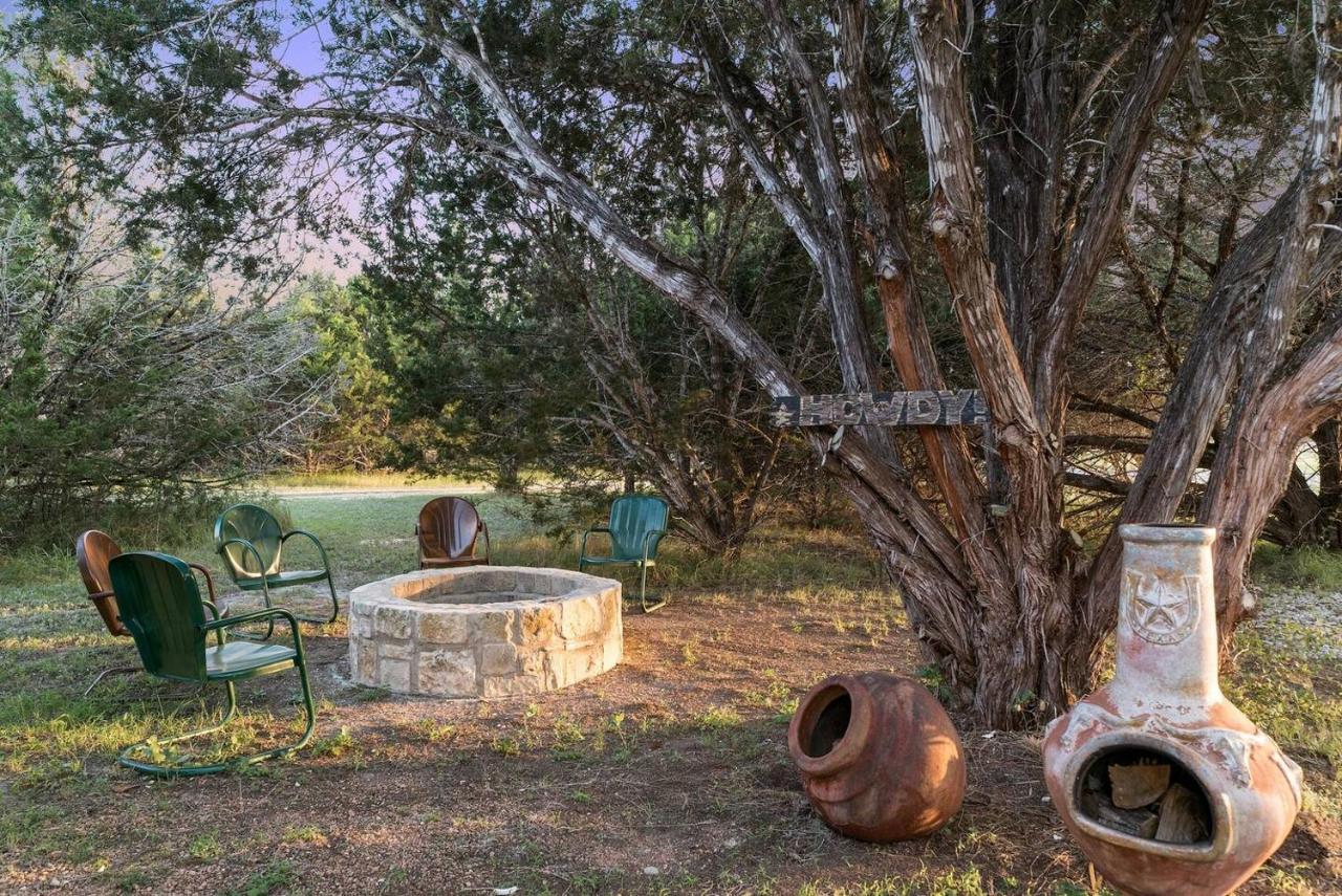 Апартаменты #3 Wrangler~Bandera Tin Star~Bandera, Tx. Экстерьер фото